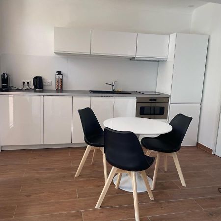 Saint-Tropez Centre - Grand Studio Avec Terrasse Екстер'єр фото